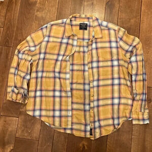 Casual Plaid Button Down Shirt in Mustard and Navy